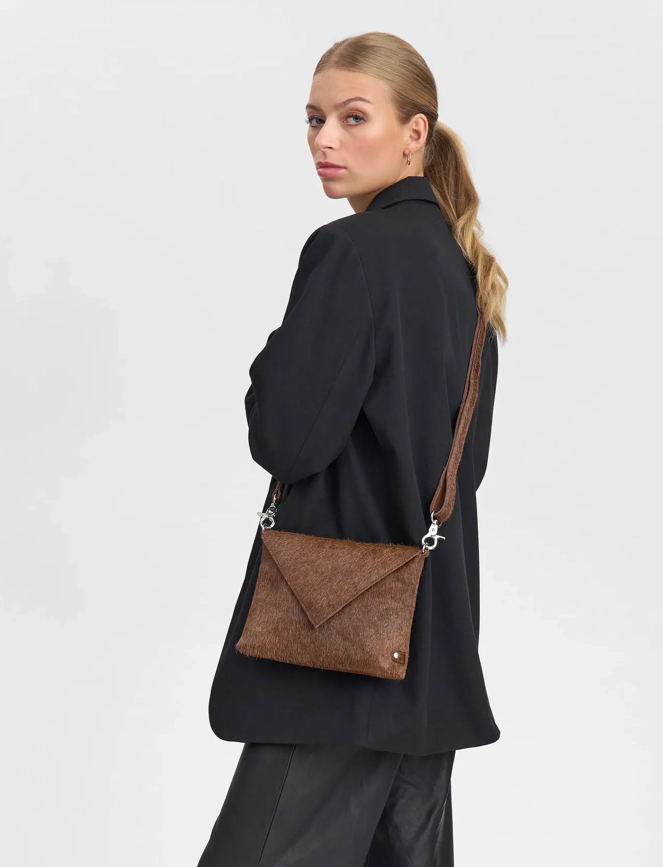 DEPECHE Clutch, One Size, Brown, Tasker > Clutches, Dame