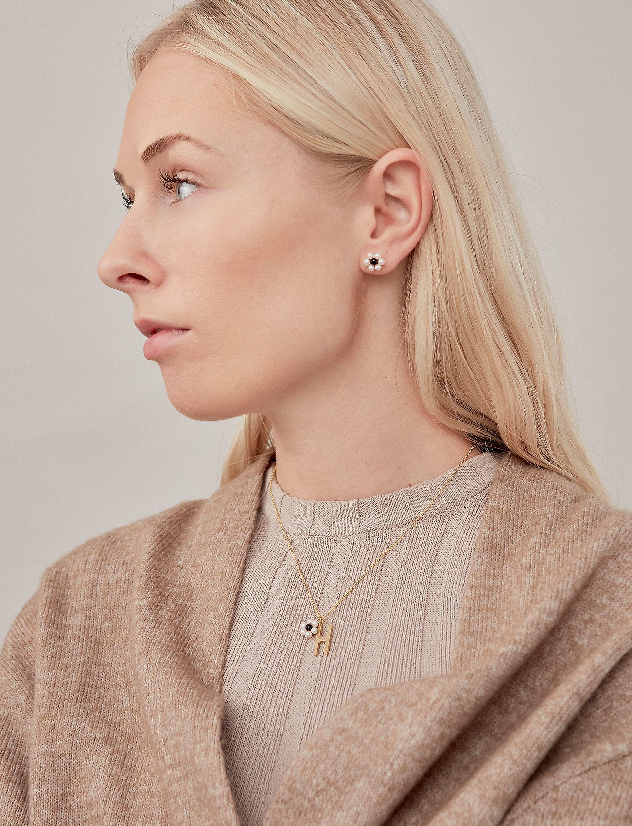 Archetype Large Charm GOLD Plated str. Q