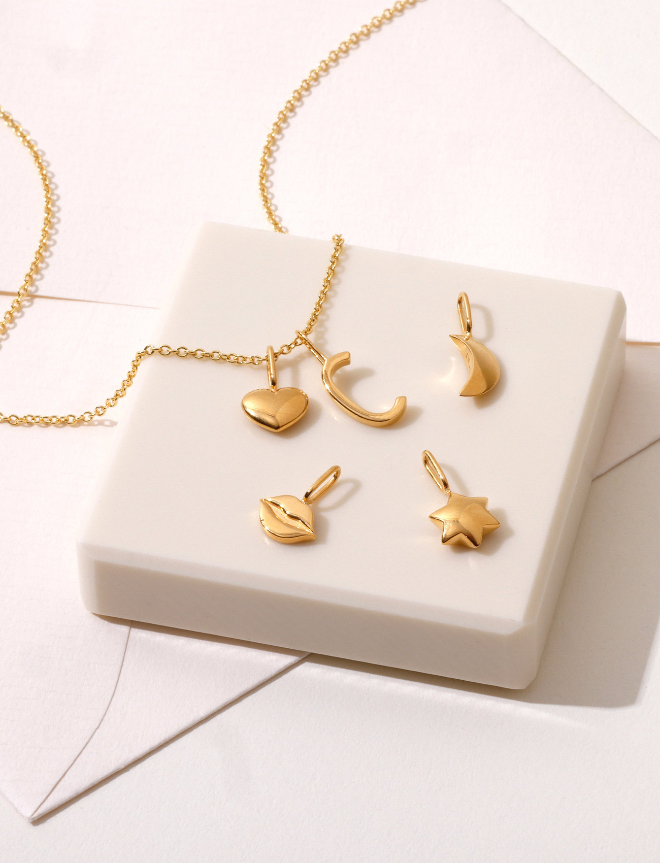 Design Letters Darling Charm Collection, Gold Plated, One Size, Gold, Halskæder > Kædehalskæder, Dame