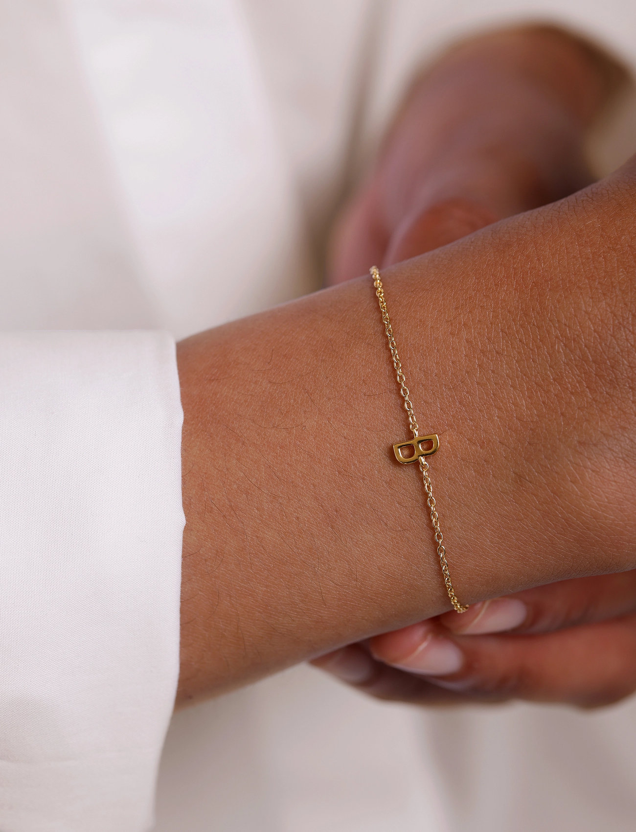 Design Letters Archetype Bracelet - A-Z Gold Plated, L:21 cm, Gold, Armbånd > Kædearmbånd, Dame