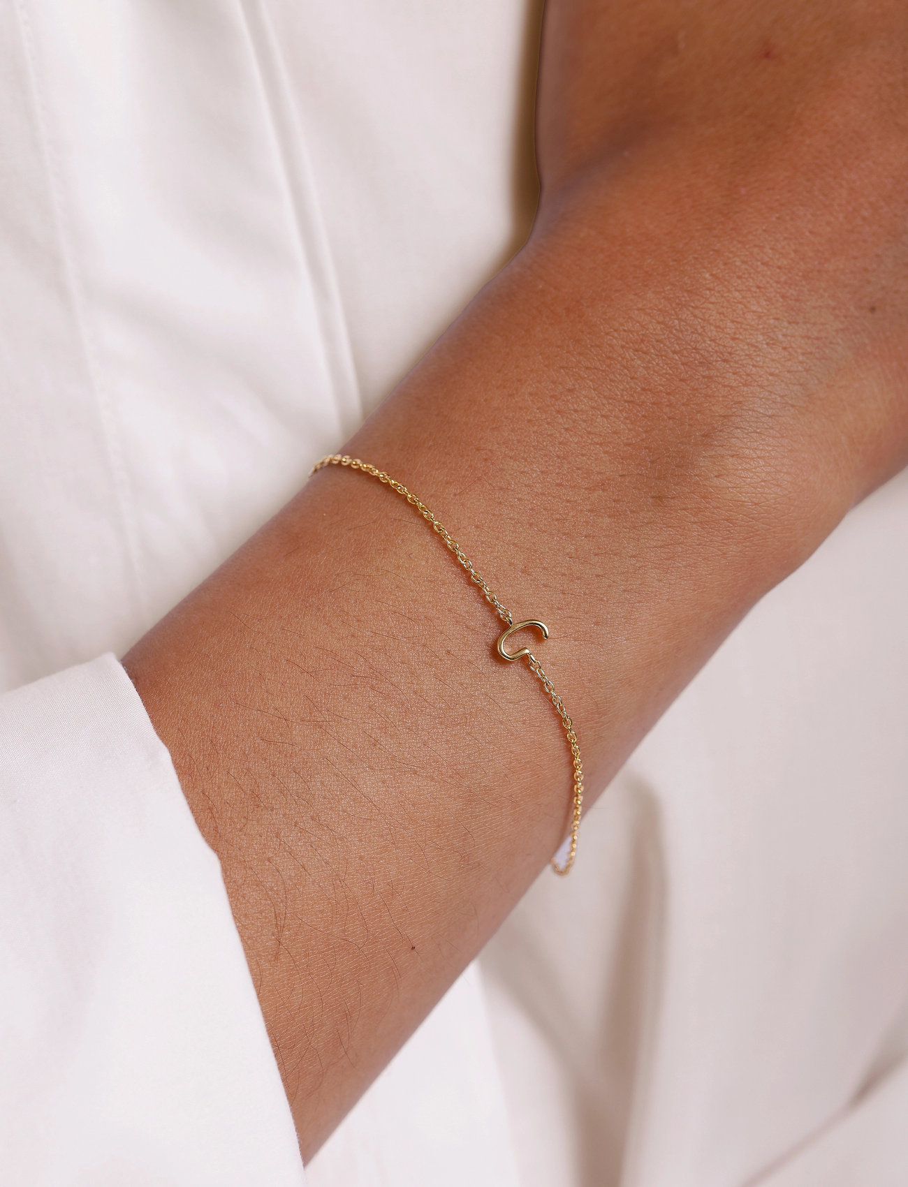 Design Letters Archetype Bracelet - A-Z Gold Plated, One Size, Gold, Armbånd > Kædearmbånd, Dame