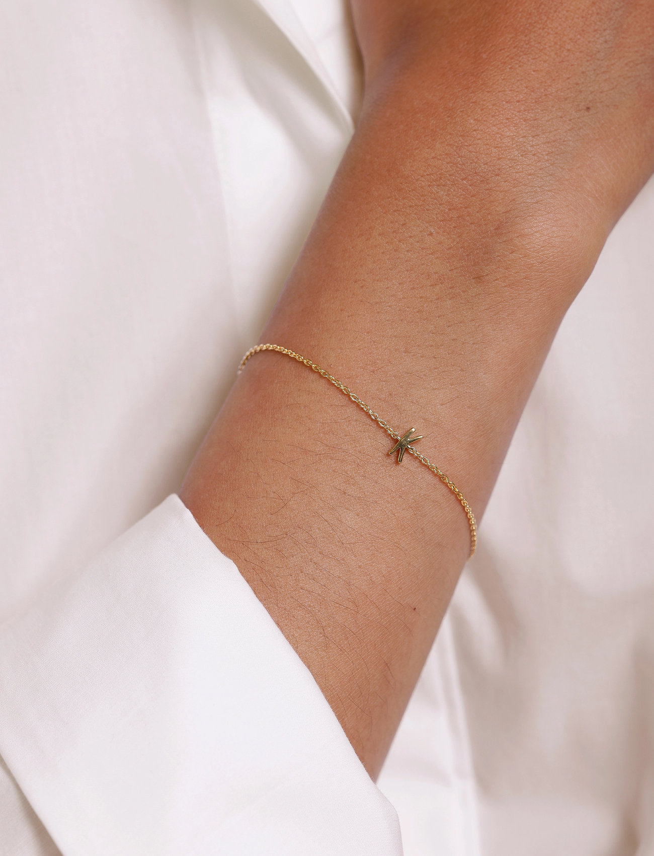 Design Letters Archetype Bracelet - A-Z Gold Plated, L:21 cm, Gold, Armbånd > Kædearmbånd, Dame