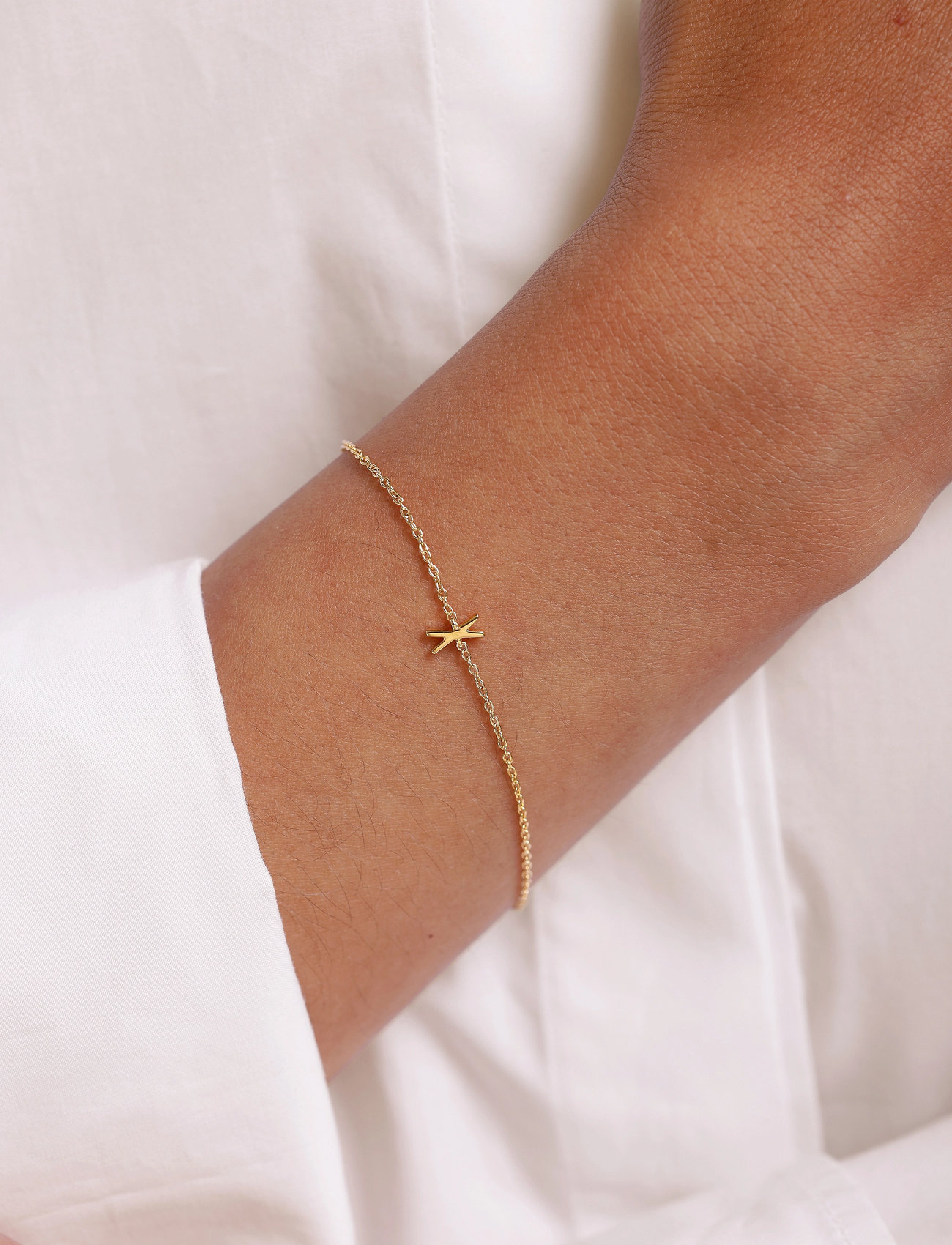 Design Letters Archetype Bracelet - A-Z Gold Plated, L:21 cm, Gold, Armbånd > Kædearmbånd, Dame