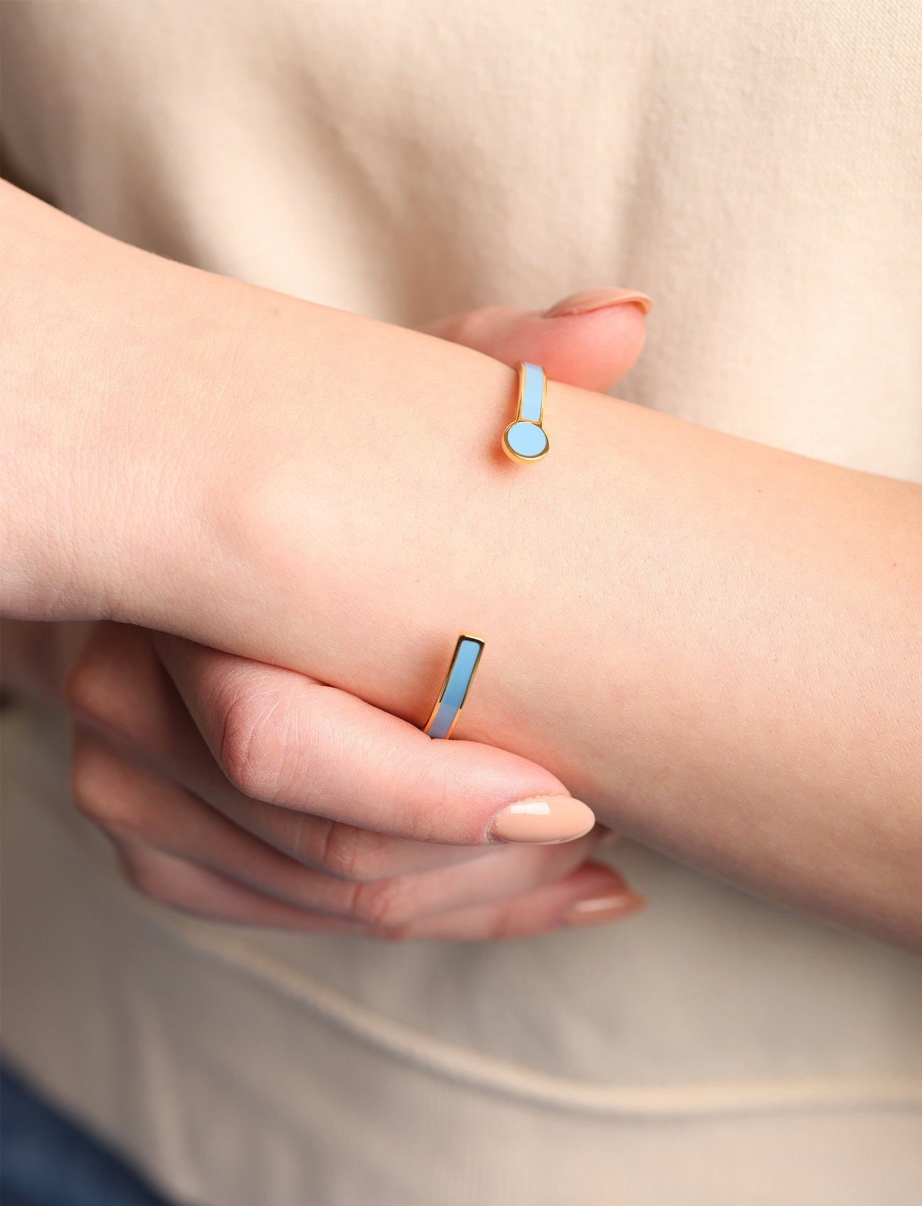 Design Letters Rainbow Dot Bangle, One Size, Blue, Armbånd > Armringe, Dame