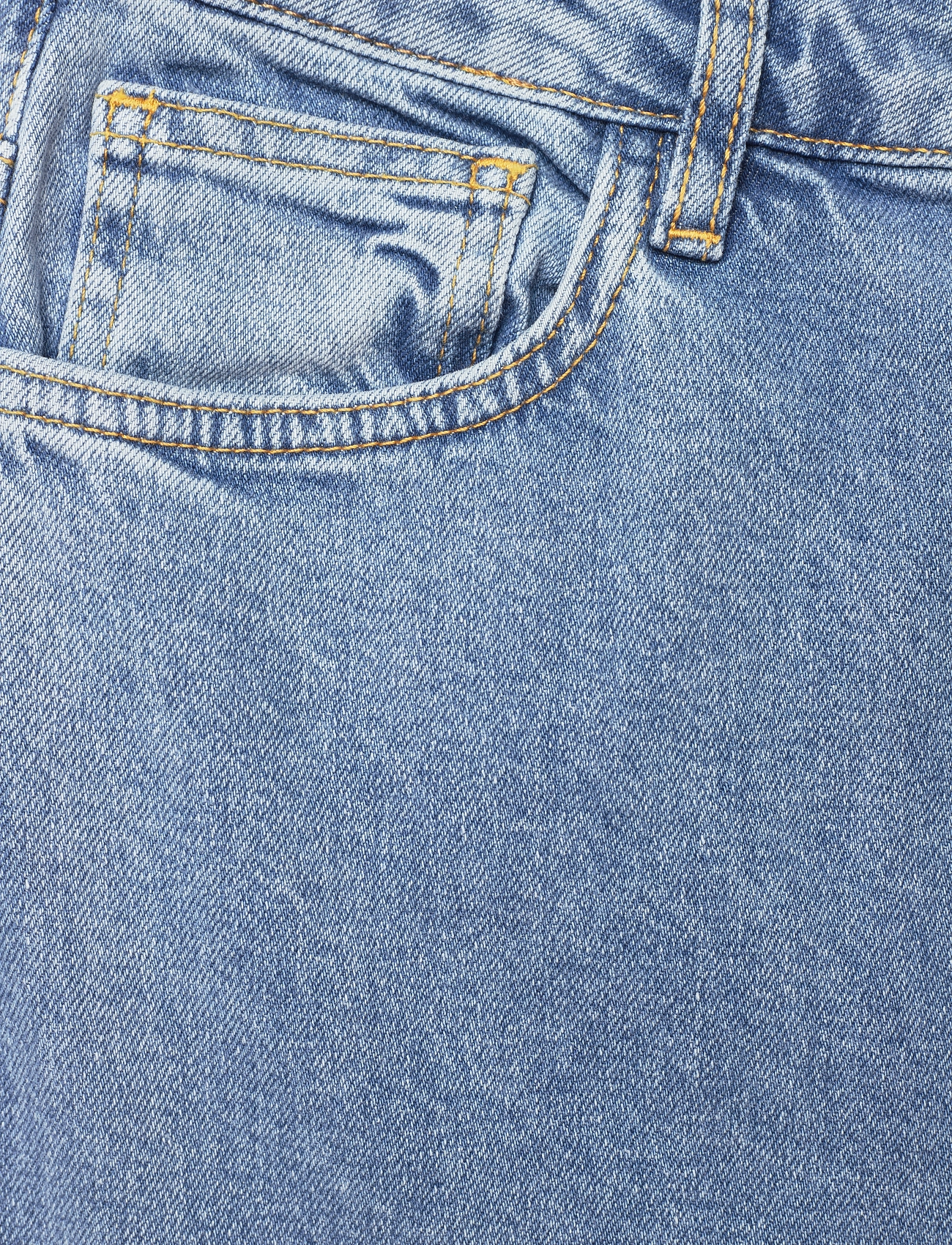 DESIGNERS, REMIX - Luce Wide Jeans - vida jeans - medium denim - 2