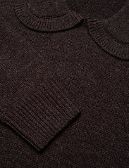 DESIGNERS, REMIX - Carmen Collar Sweater - tröjor - dark brown - 4