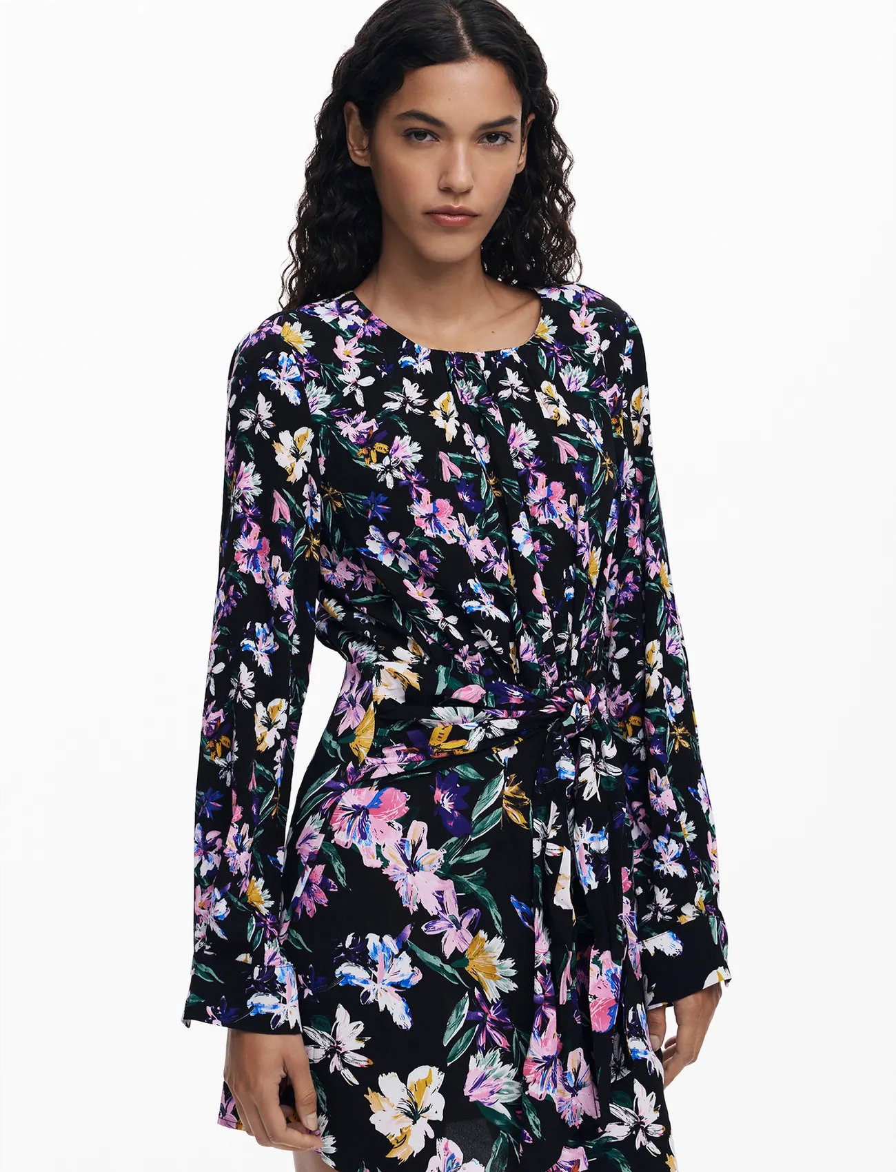 Desigual Flor Acrilica, L, Black, Kjoler > Kort Kjole, Dame