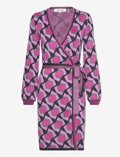 DVF ALEXIO WRAP DRESS - krótkie sukienki - cube geo large wine pink
