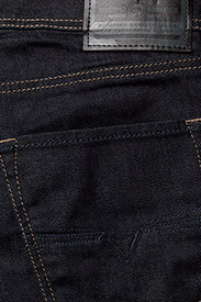 Diesel Men - LARKEE-BEEX TROUSERS - tapered jeans - denim - 7