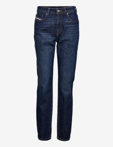 DIESEL | Slim fit jeans | Large selection of discounted fashion 