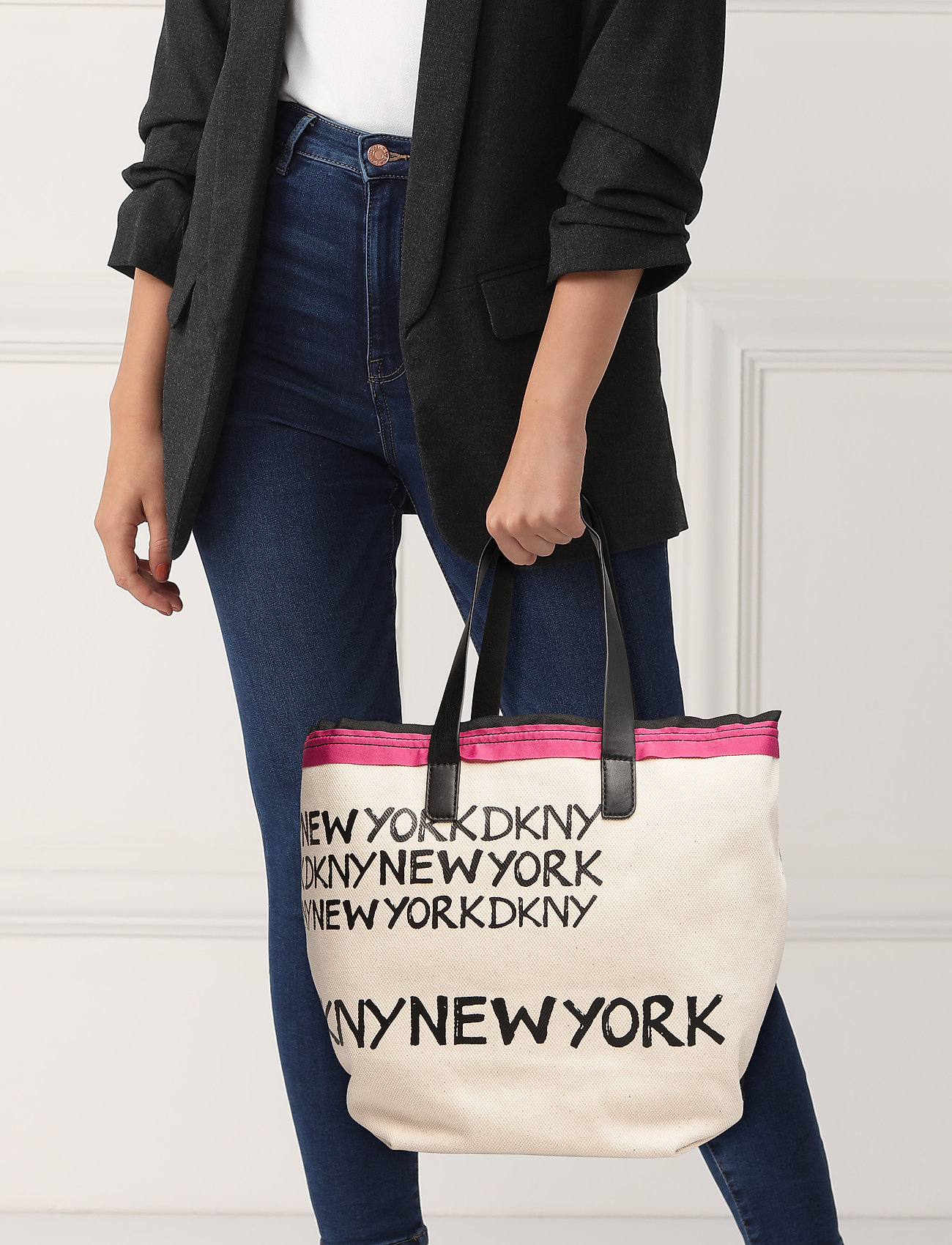 CORI SHOPPER CORI SHOPPER
