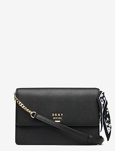 DKNY | Stort utbud av nya styles | Bryant md Flap Xbody (Blkgold) (1779 kr) DKNY Bags