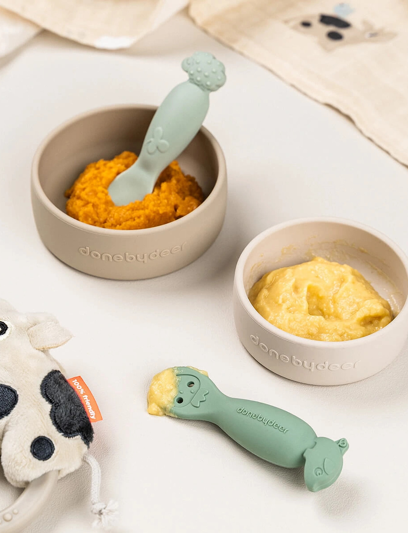 Done by Deer Learning Spoon Set Tiny Farm Green, 10X 2.7X 2.5 cm, Green, Måltid > Bestik, Børn