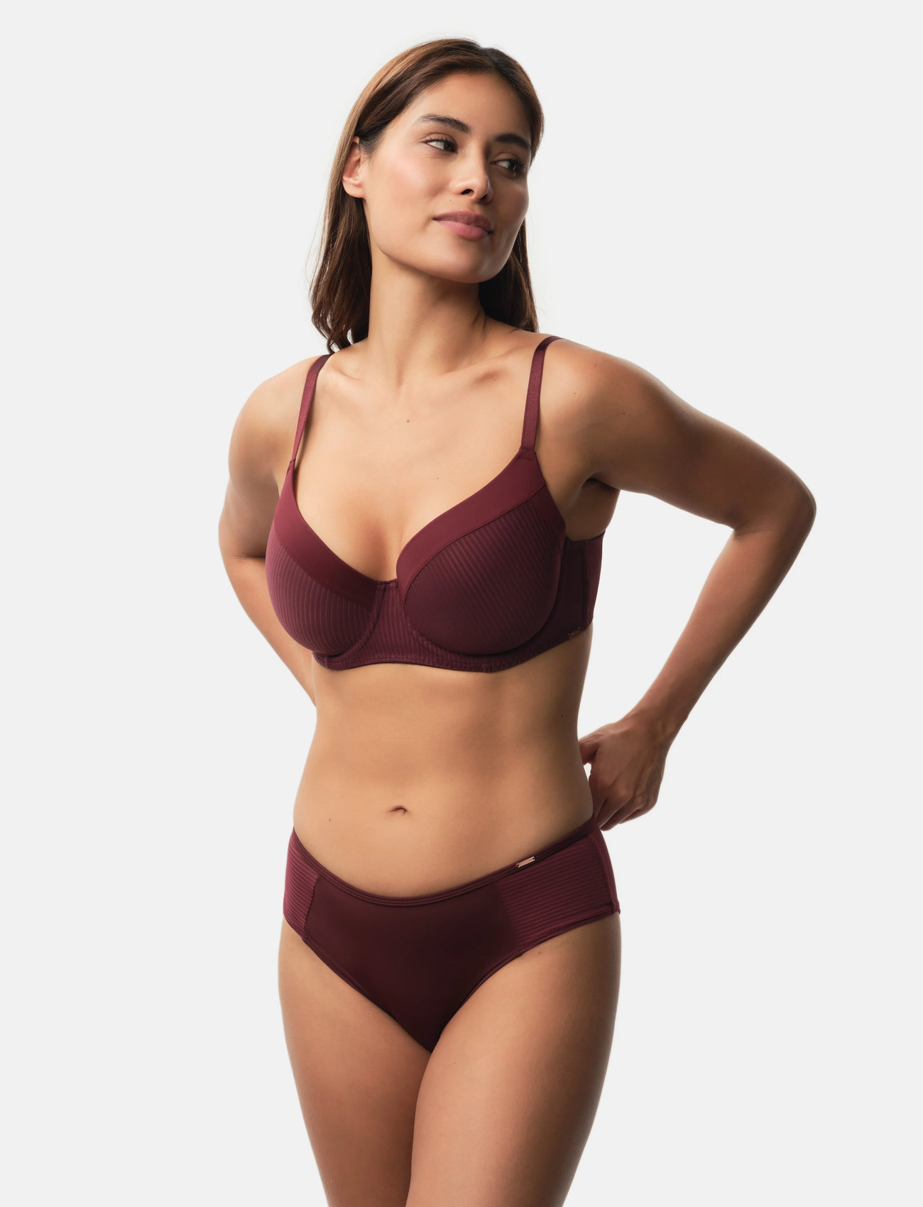 Dorina Carmen/Eco Demi, E x 95, Red, Bh'Er Og Toppe > Vatterede Bh'Er, Dame
