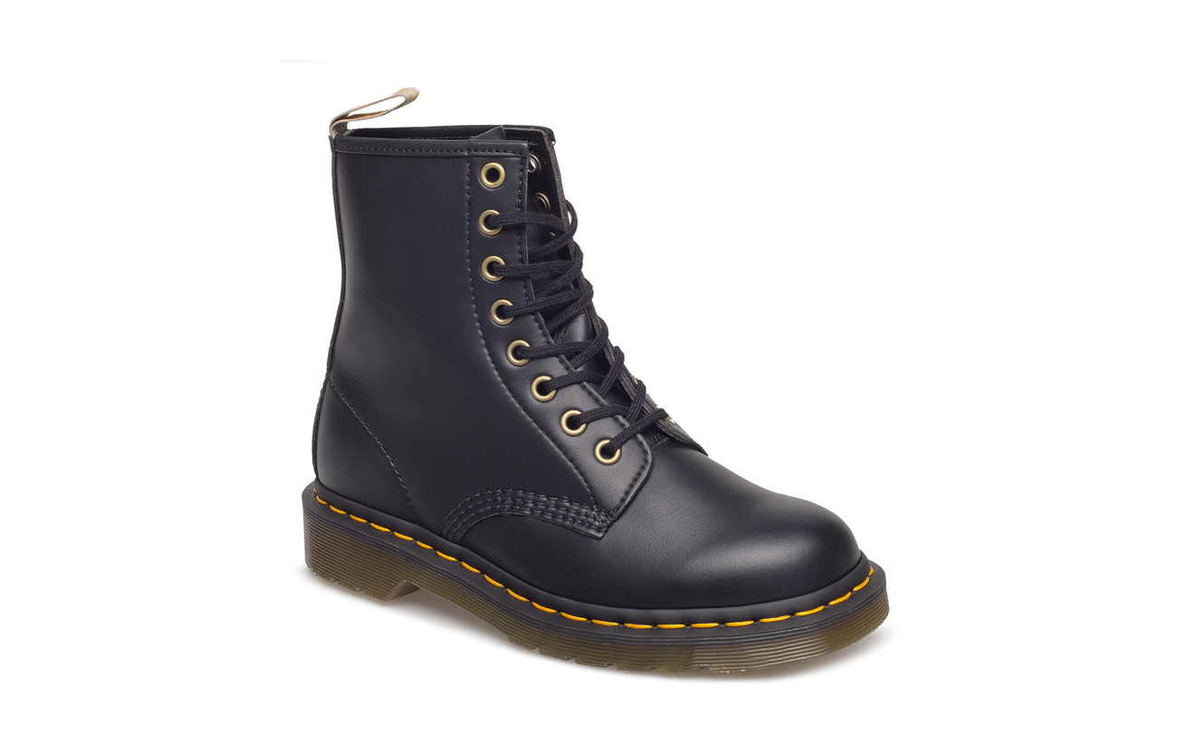 dr martens 1460 vegan