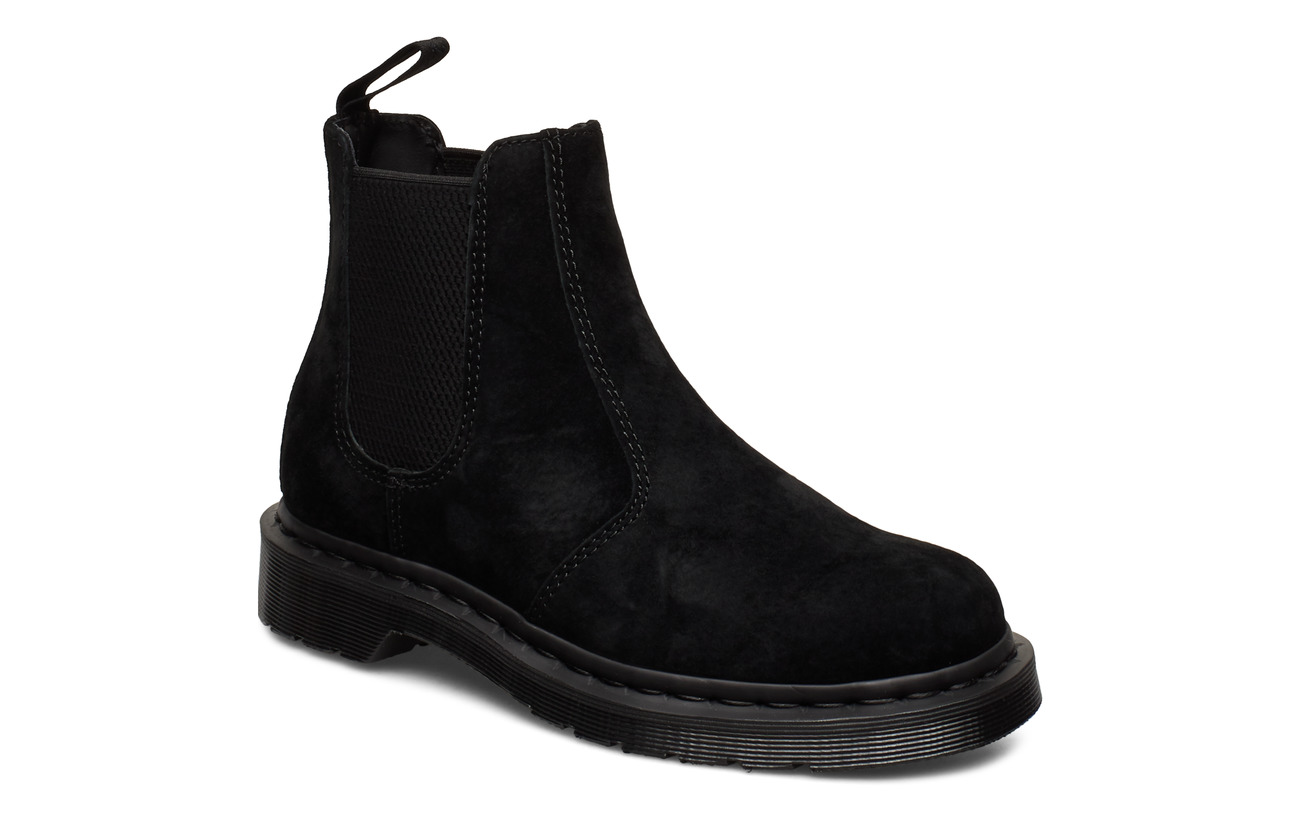 dr martens nubuck