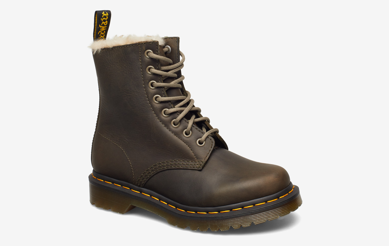 dr martens 1460 pascal olive