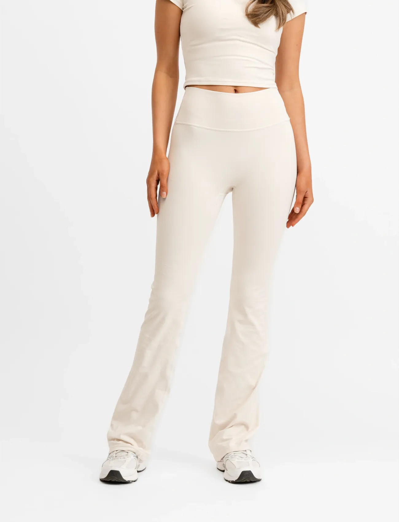 Drop of Mindfulness Butter Soft Flare Tights, M, Cream, Sportsbukser > Sportstræningsbukser, Dame
