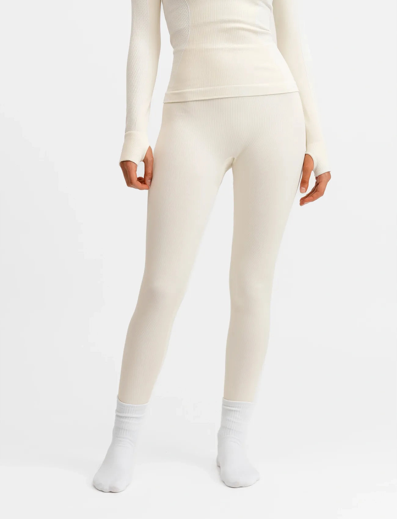 Drop of Mindfulness Seamless Base Layer Tights, M, Cream, Sport Tights > Sport Seamless Tights, Dame