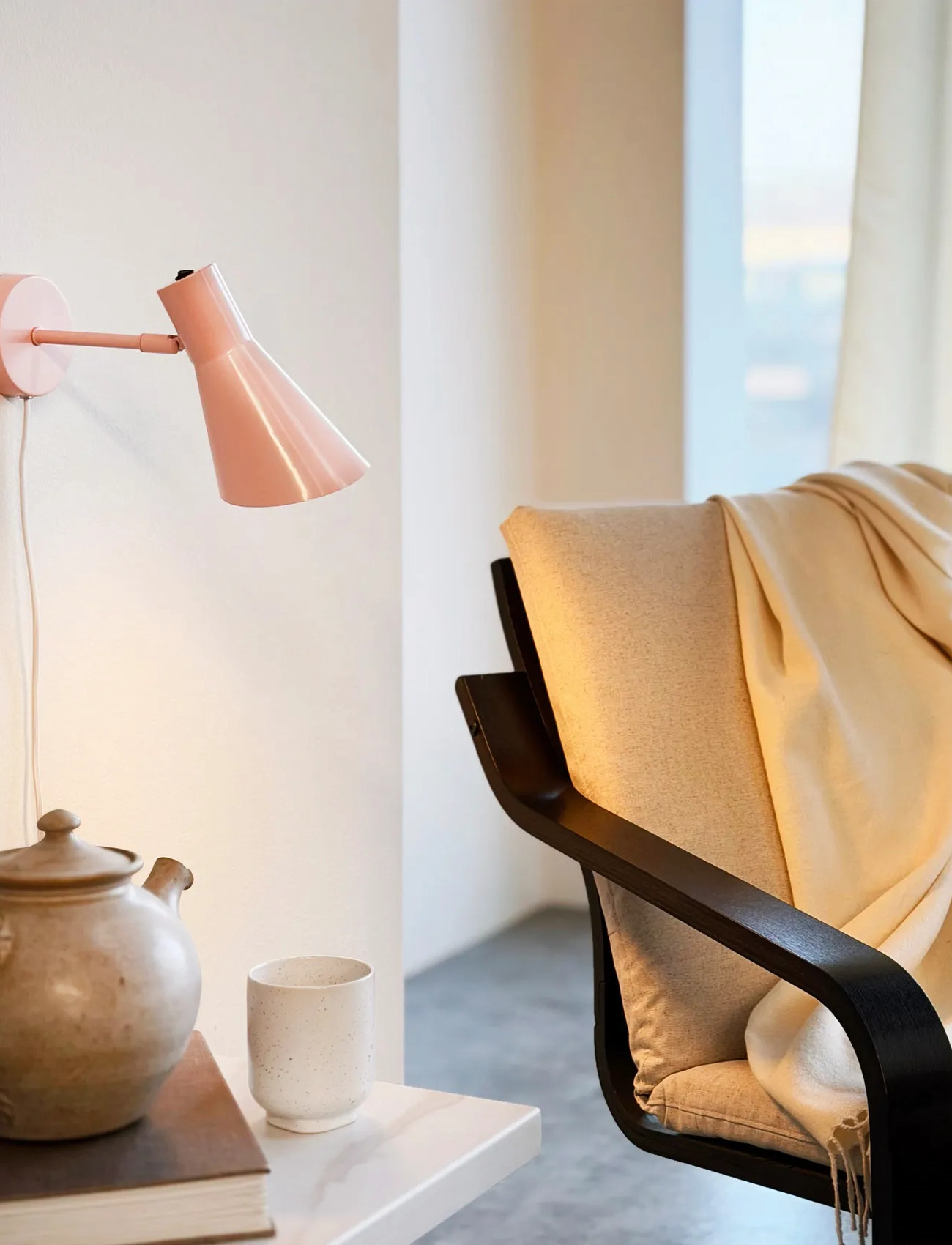 Dyberg Larsen Dl12 Væglampe Pink, One Size, Pink, Lamper > Væglamper, Unisex