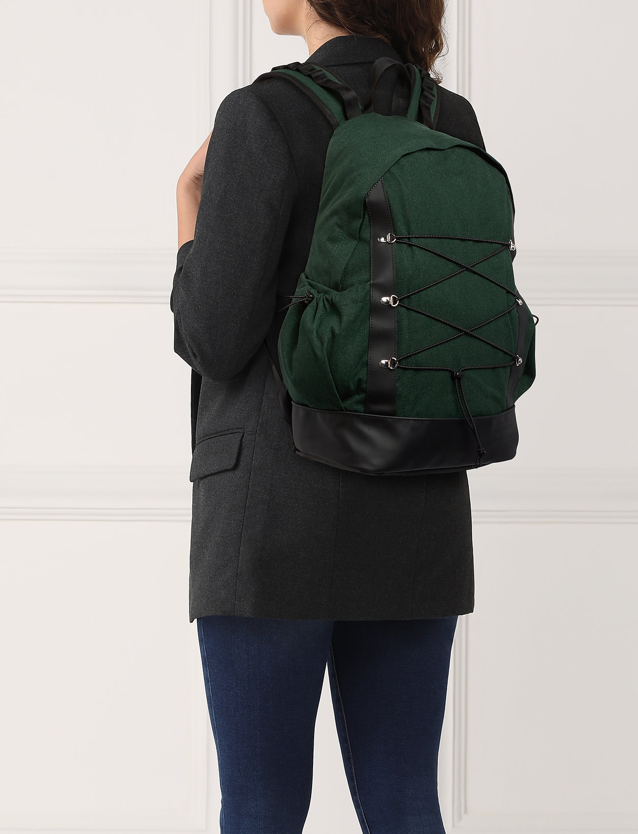 eastpak padded rugged