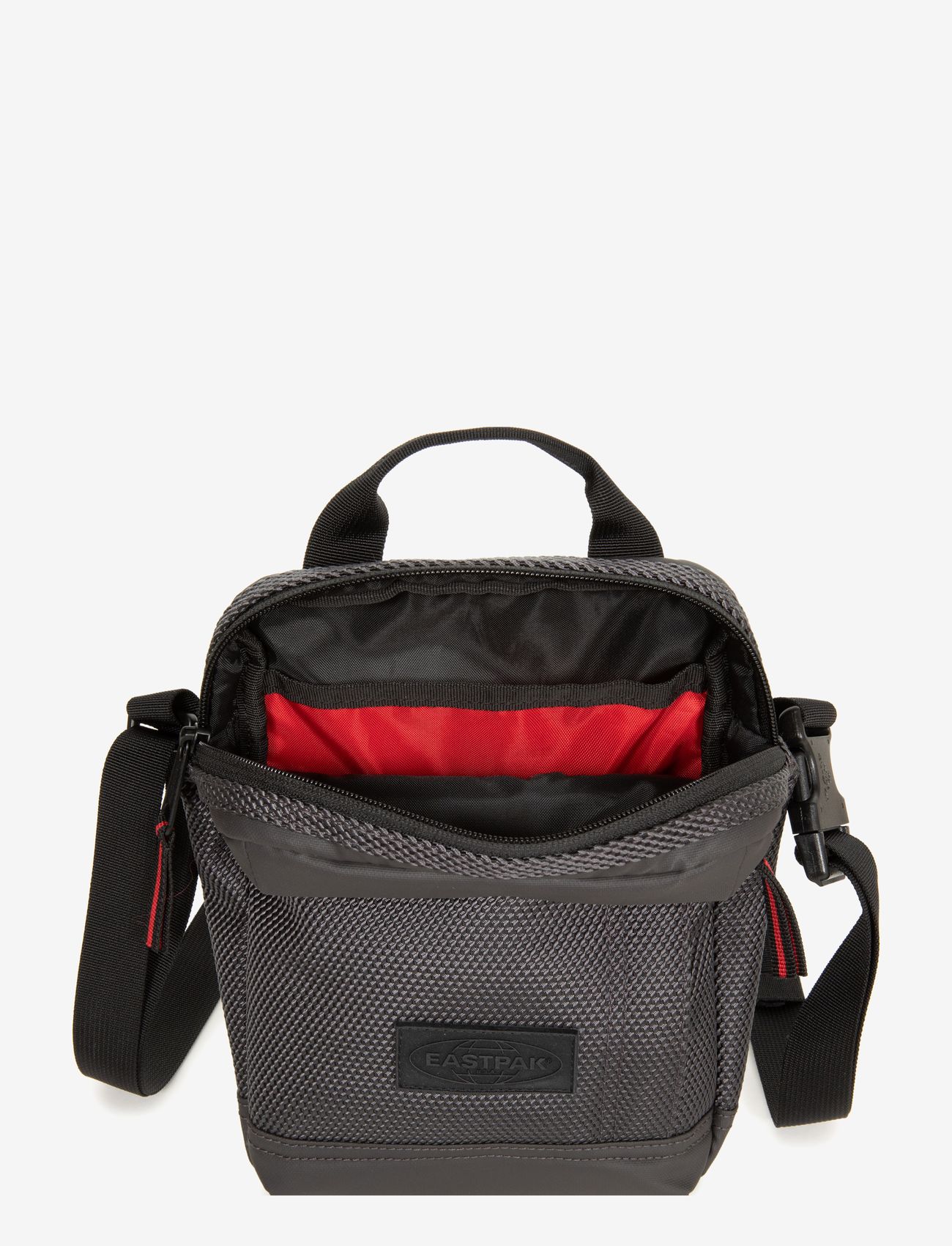 eastpak cnnct