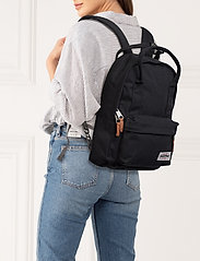 eastpak back to work opgrade black