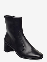 ecco shape square 35
