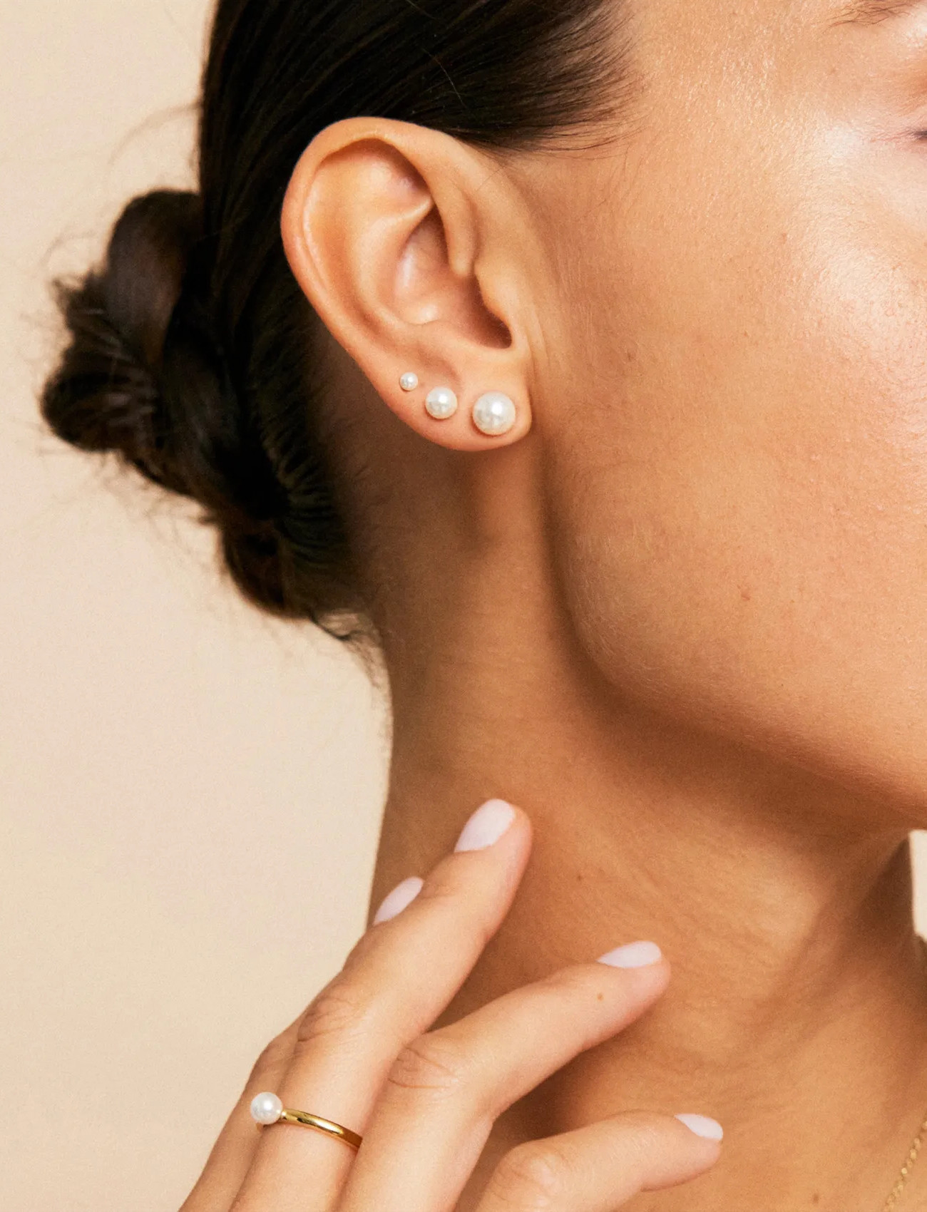 Edblad Lilian Studs L, One Size, Gold, Øreringe > Ørestikker, Dame
