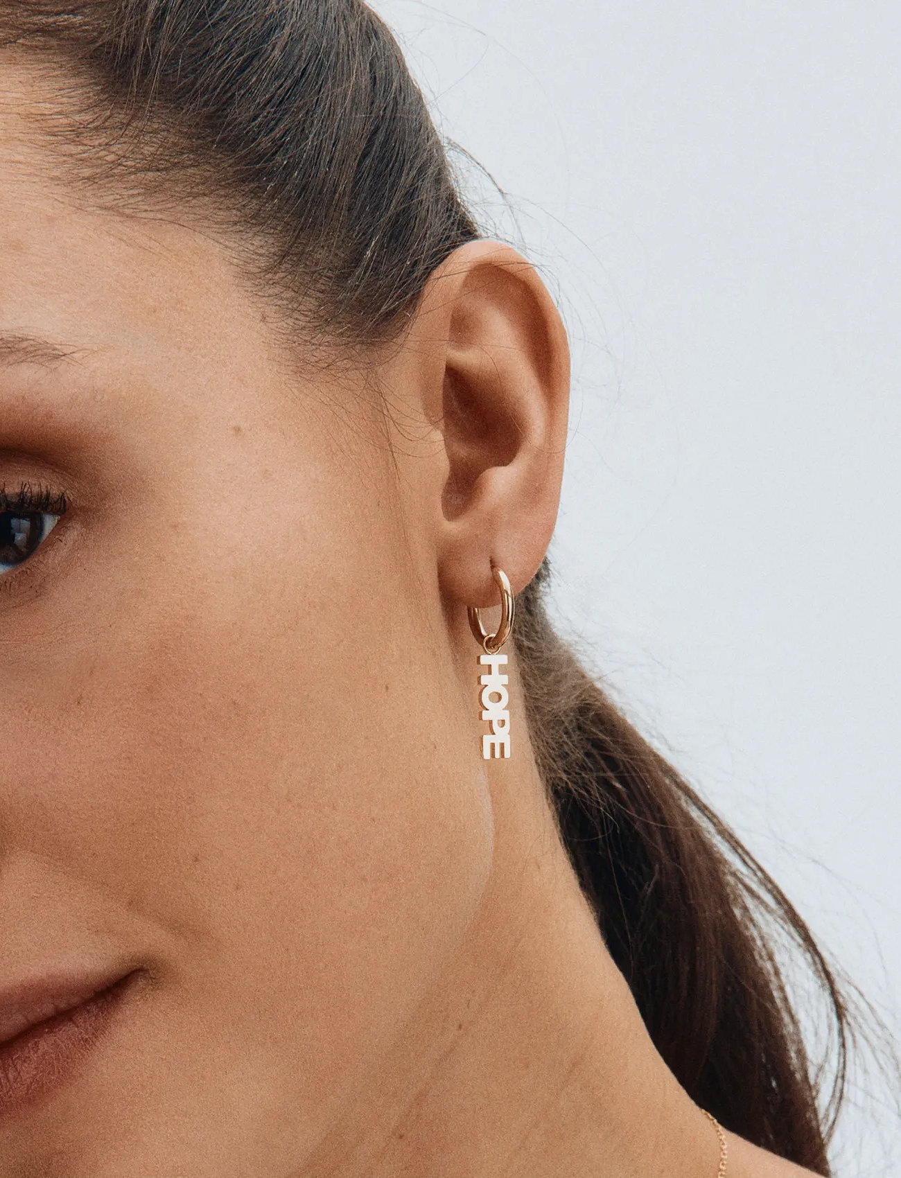 Edblad Hope Hoops Gold, One Size, Gold, Earrings > Statement Earrings, Dame