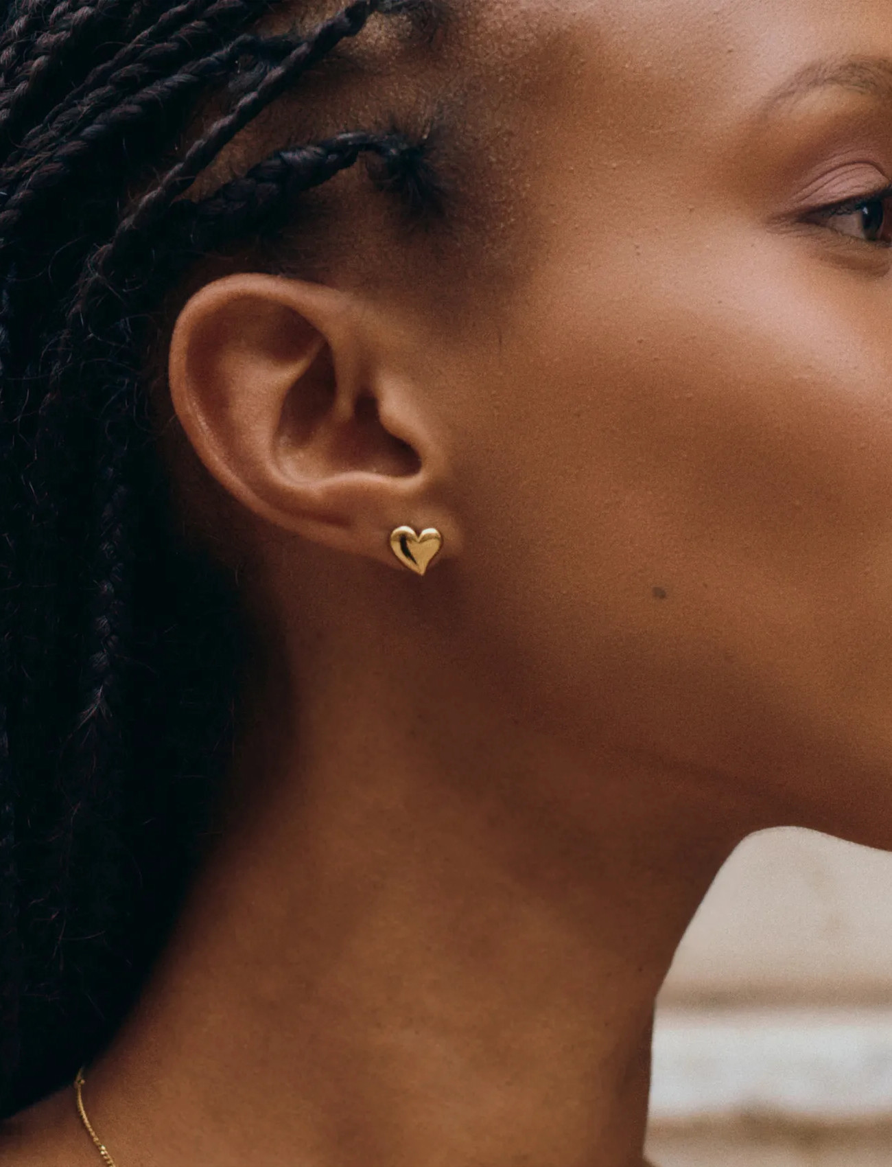 Edblad Amorina Studs Gold, One Size, Gold, Øreringe > Ørestikker, Dame