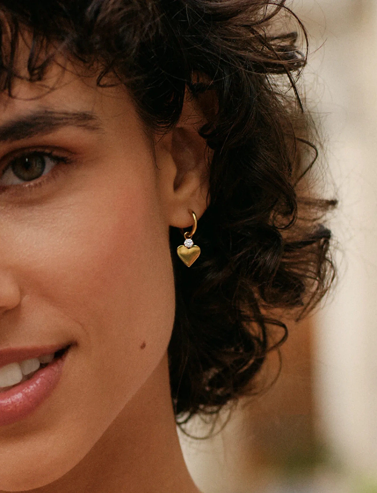 Edblad Love Spark Hoops Gold, One Size, Gold, Øreringe > Creoler, Dame