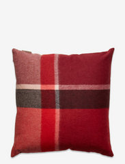 Elvang - Manhattan cushion - dekoratīvie spilveni - bordeaux/red - 1