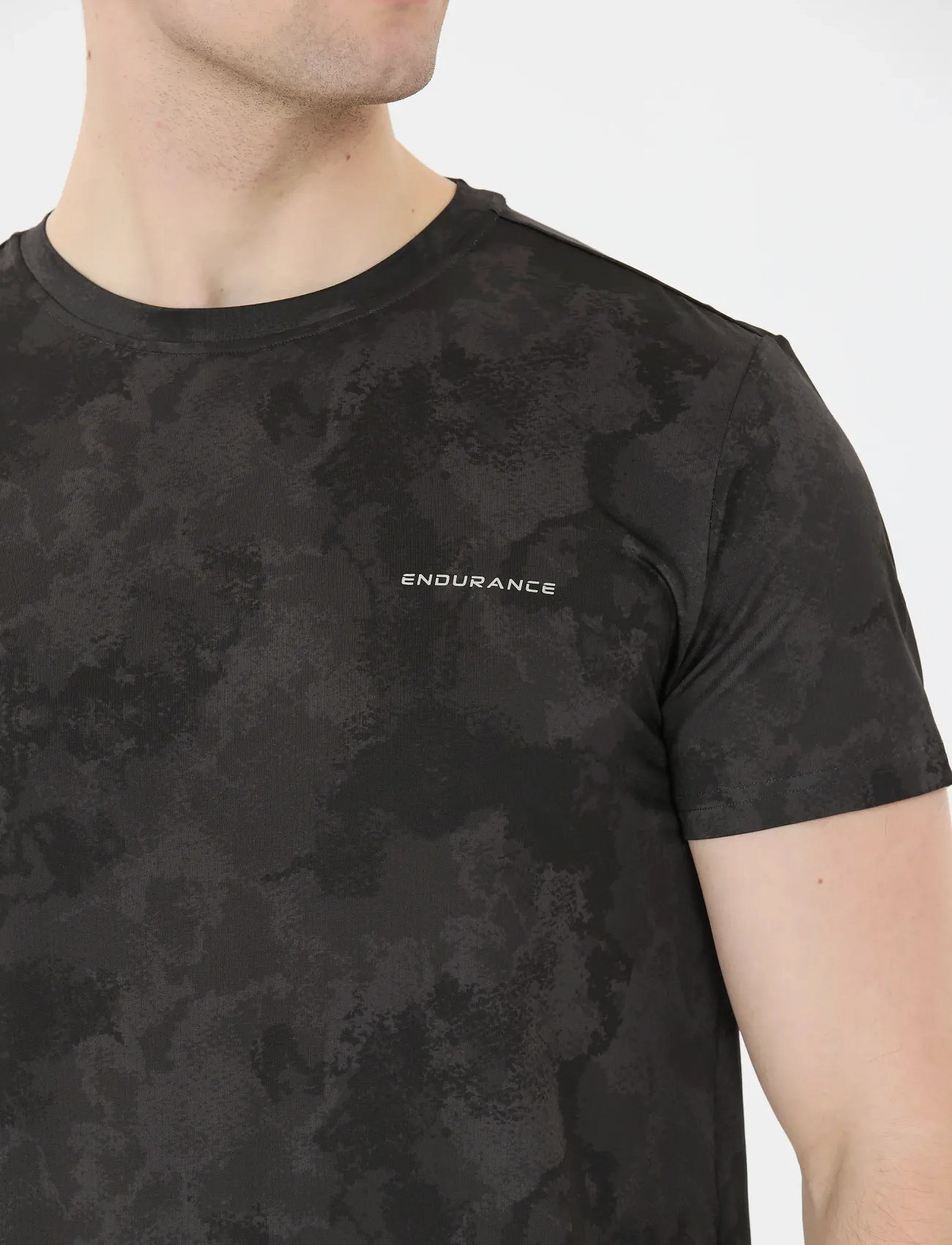Endurance Genen M S/S Tee, S, Black, Sport Overdele > Sport T-shirts, Herre