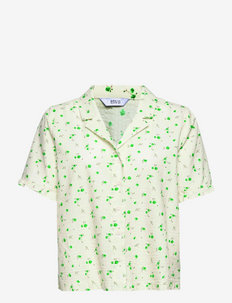 ENNIGHTTIME SS SHIRT AOP 6743 - short-sleeved shirts - green petunia