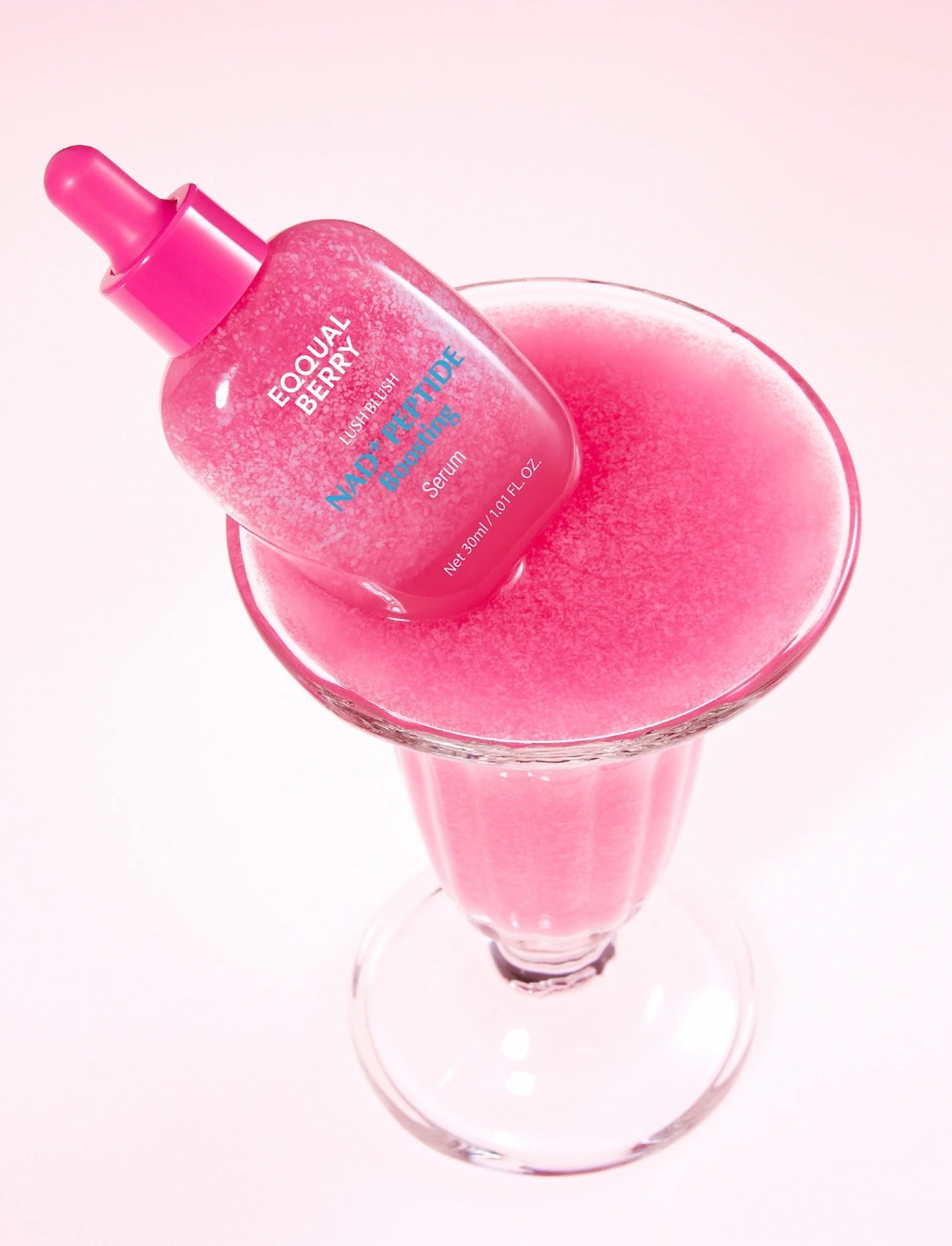 Eqqualberry Eqqualberry - Nad+ Peptide Boosting Serum (30 ml), 30 ml, Nude, Ansigt > Serum, Dame