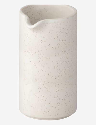 Jug / Vase - Ūdens karafes - white