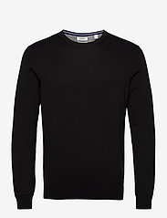 Sweaters - BLACK