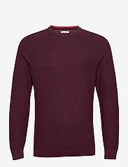 Sweaters - BORDEAUX RED