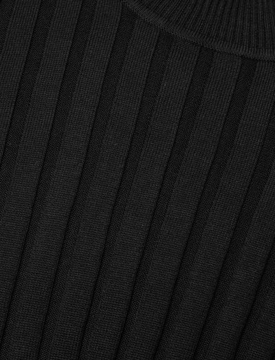 Esprit Casual Dresses Flat Knitted 