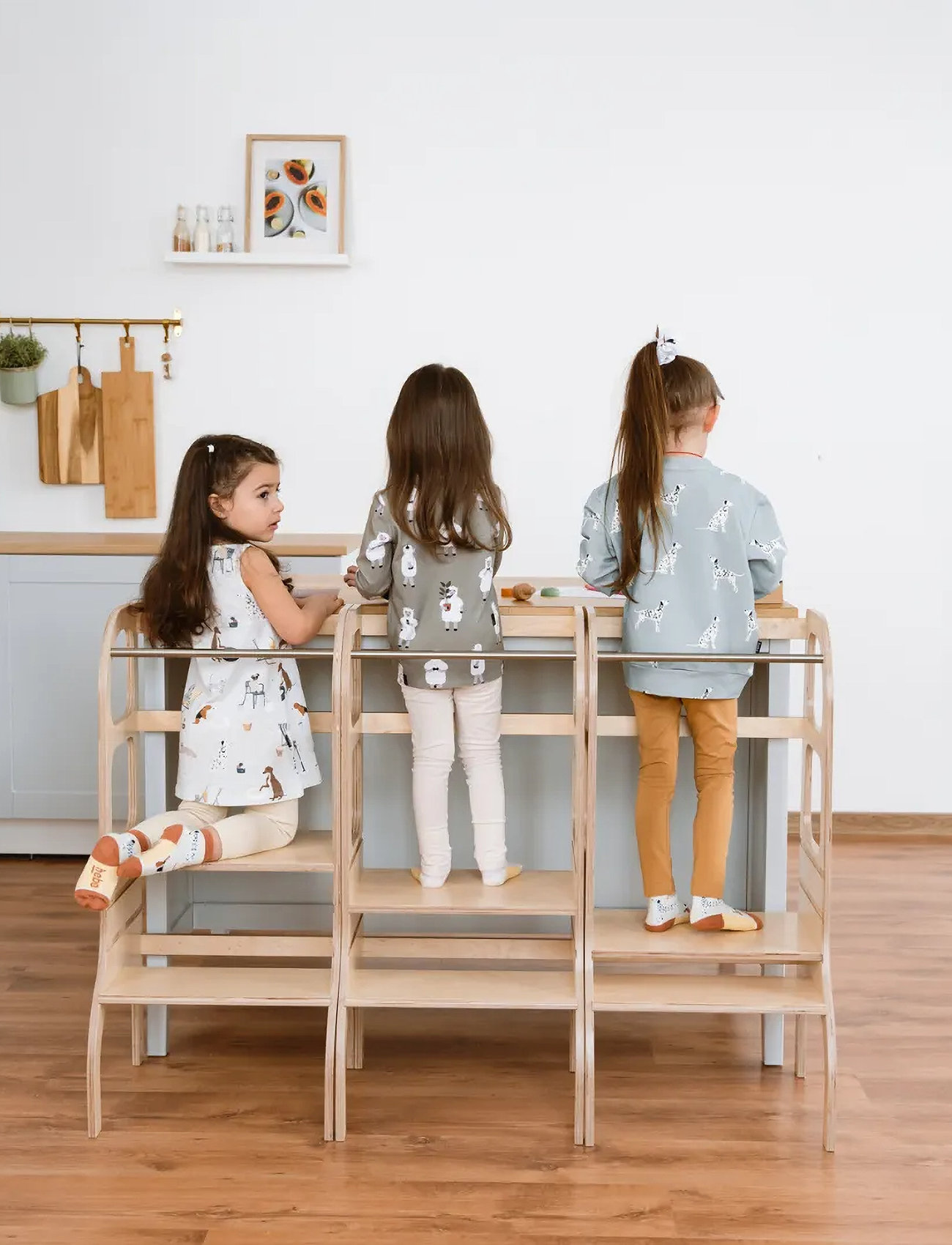 Ette Tete Adjustable Helper Tower "Step Up", 90X 43X 40 cm, Grey, Furniture > Motor Skills Furniture, Børn