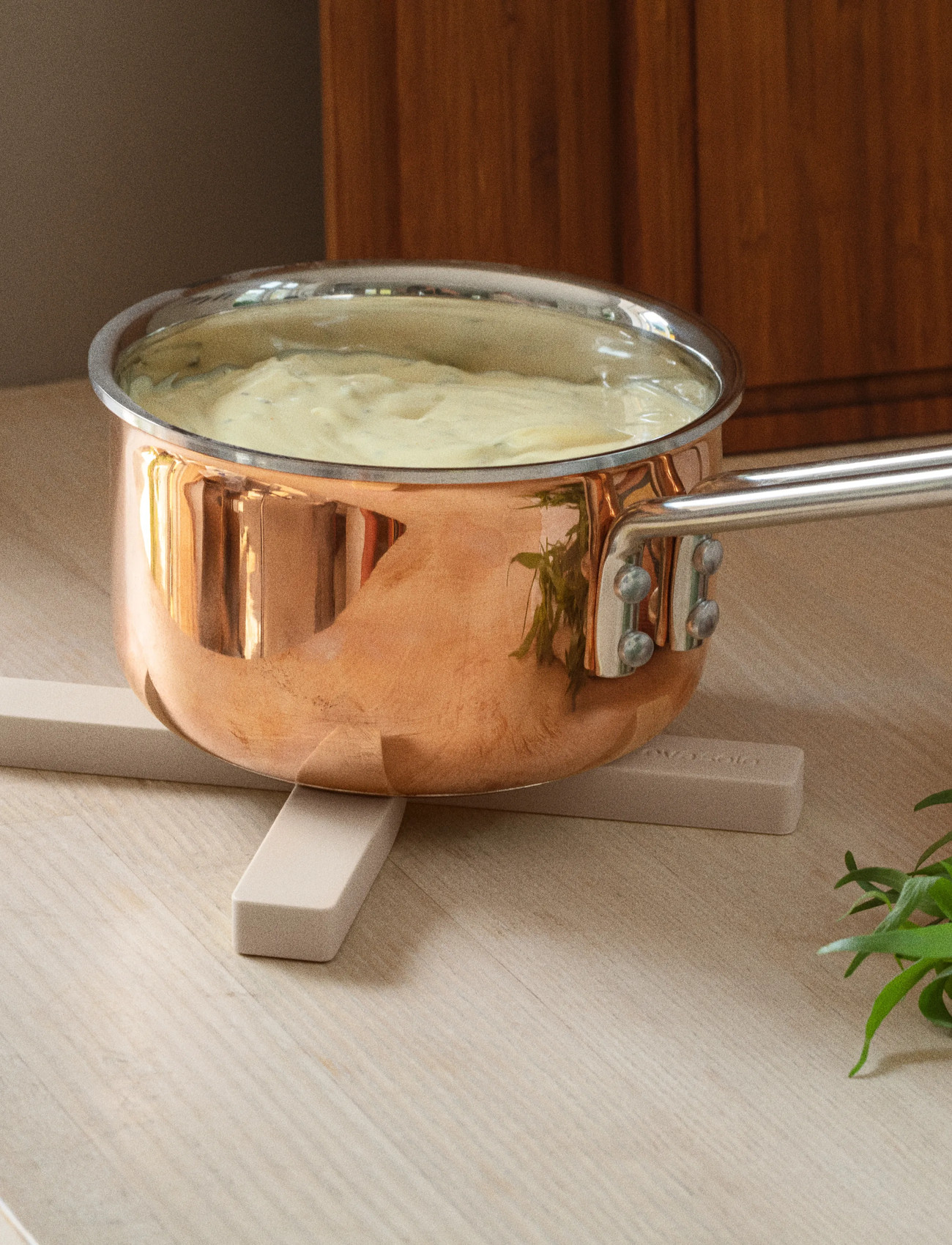 Eva Solo Magnetic Trivet Sand, 20 cm, Cream, Gryder Og Pander > Grydeunderlag, Unisex