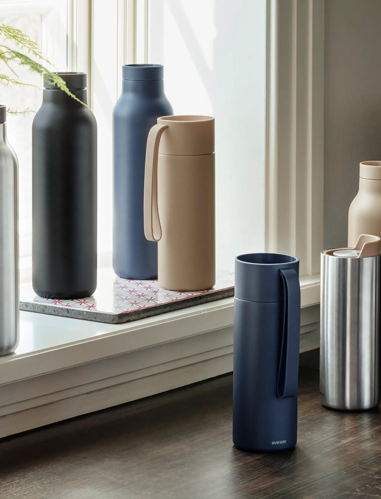 Eva Solo Urban Thermo Flask 0,7 L Night Sky, 0.7 L, Navy, Køkken > Termoflasker, Unisex