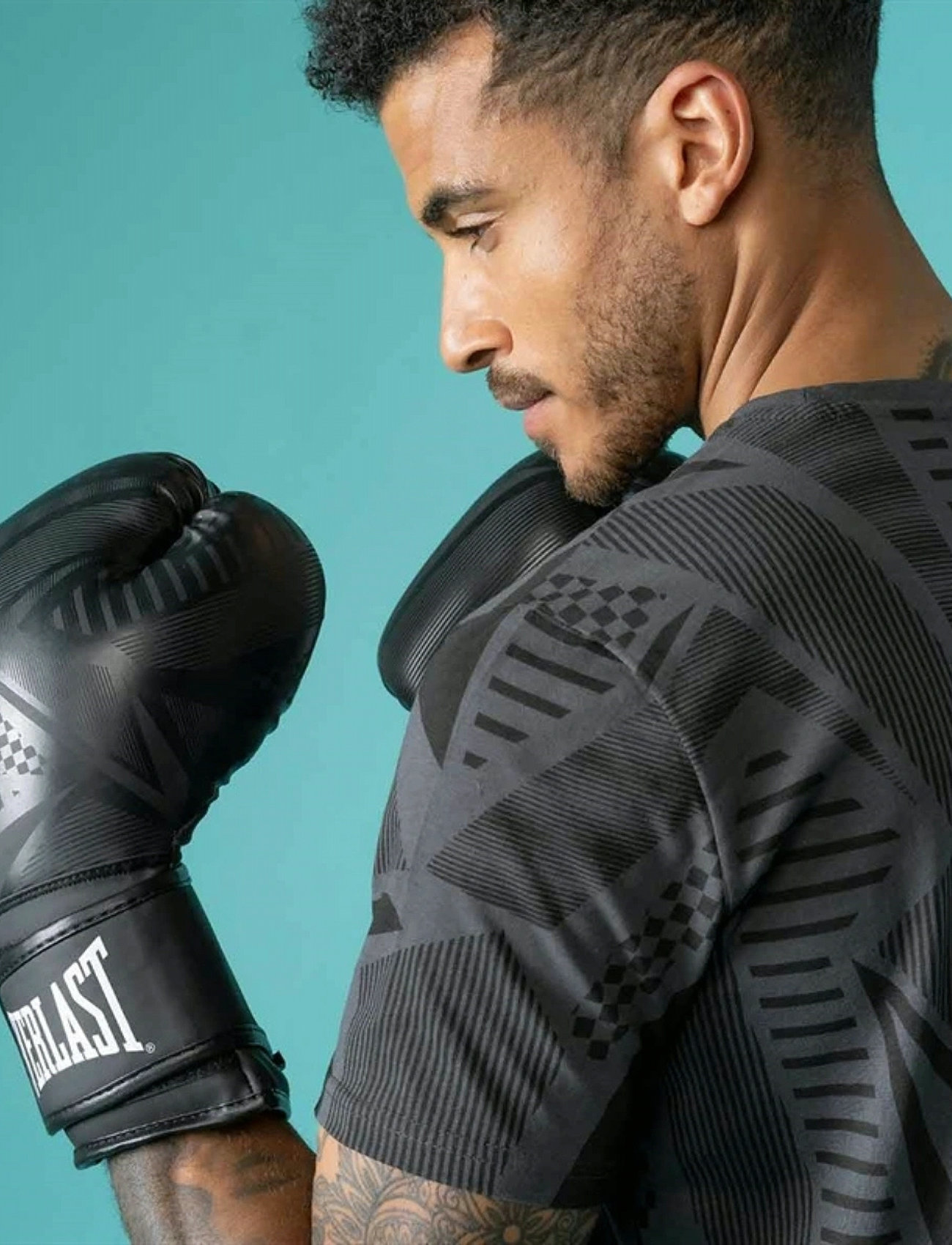 EVERLAST Spark Training Glove, 10, Black, Sport Equipment > Boxing Equipment, Dame
