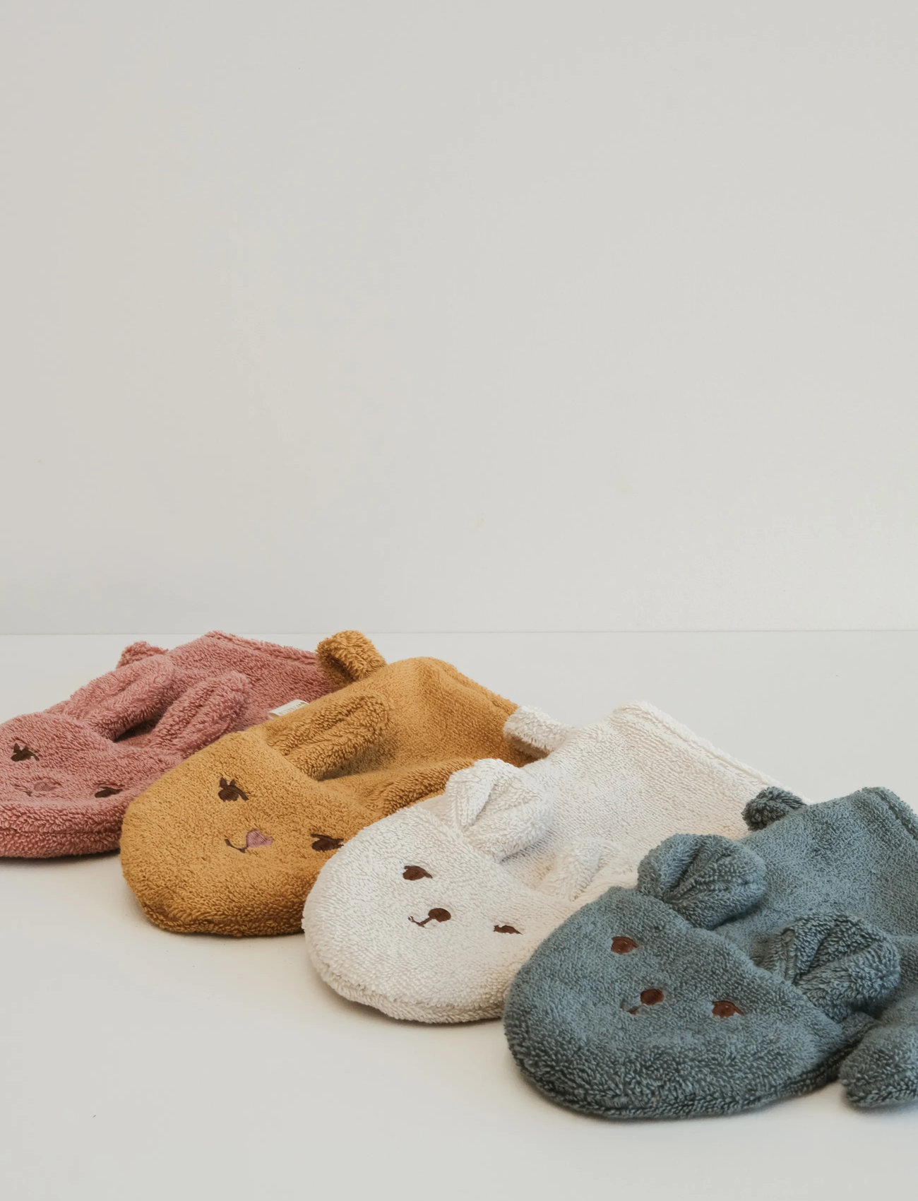 Fabelab Bath Mitts - 2 Pack - Bear And Bunn, One Size, Pink, Bathroom > Cloths, Børn