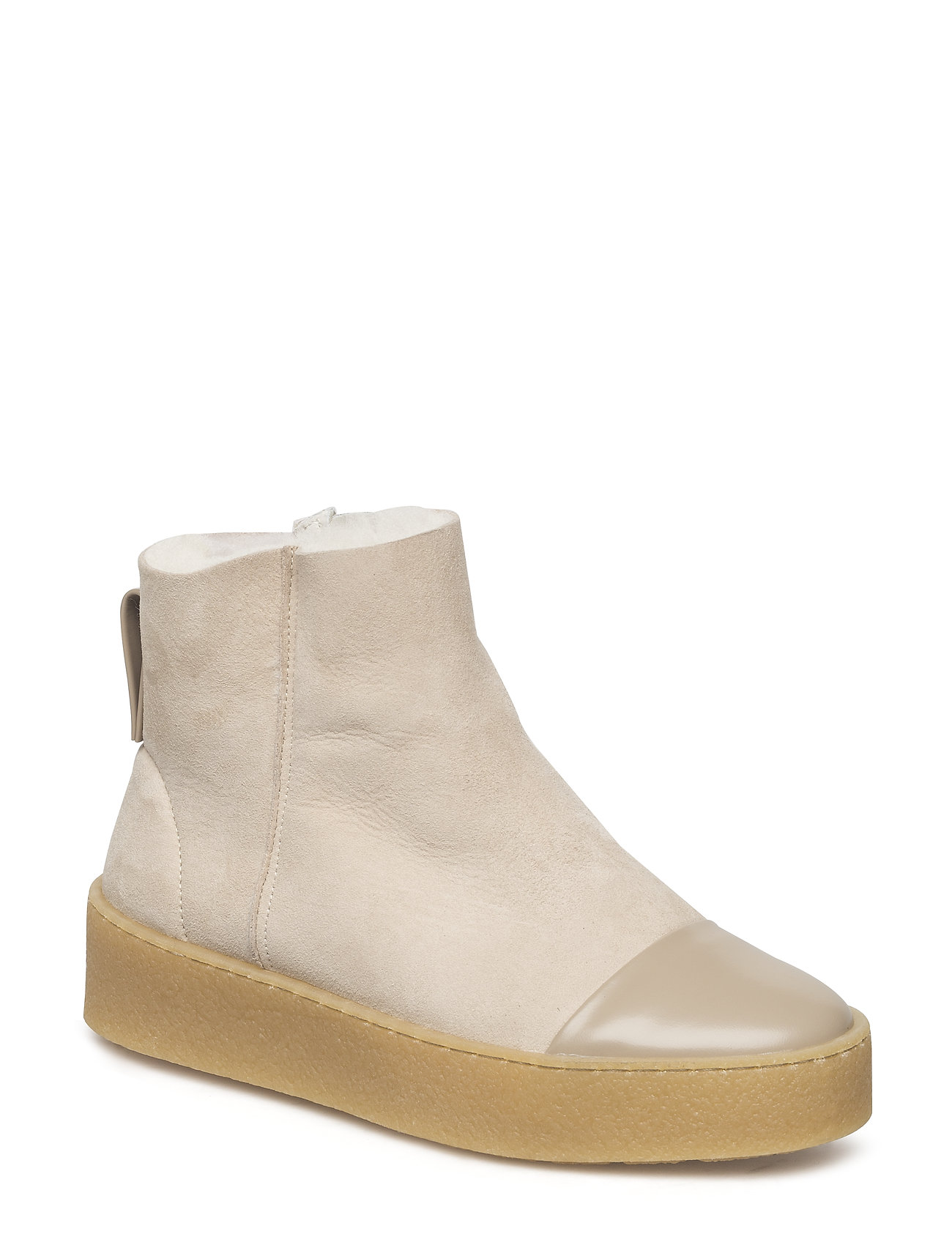 beige shearling boots