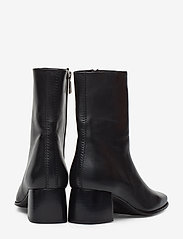 Eileen Leather Boot (Black) (3600 kr) Filippa K | Eileen Leather Boot (Black) (3600 kr) Filippa K |