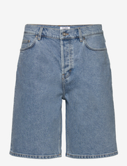 Bermuda Short
