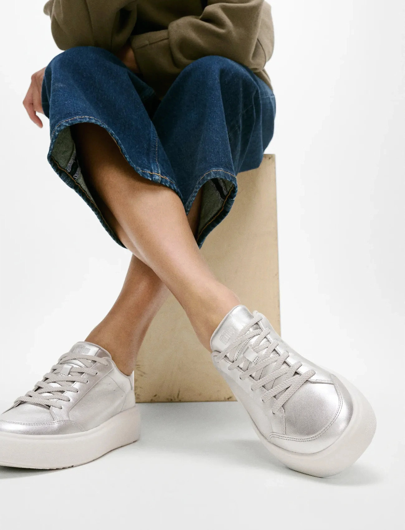 FitFlop Rtg Metallic-Leather Sneakers, EU38, Silver, Sneakers > Sneakers Med Lav Top, Dame