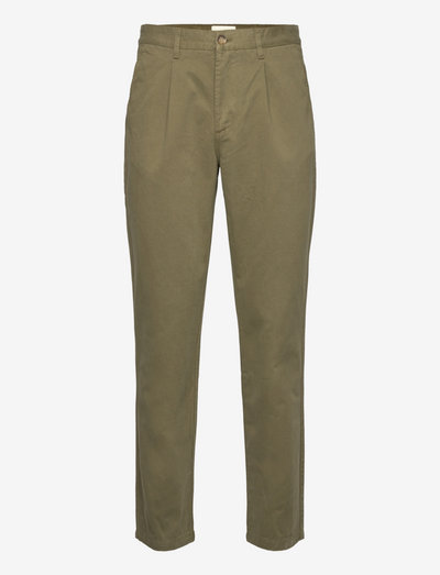 trendy chinos